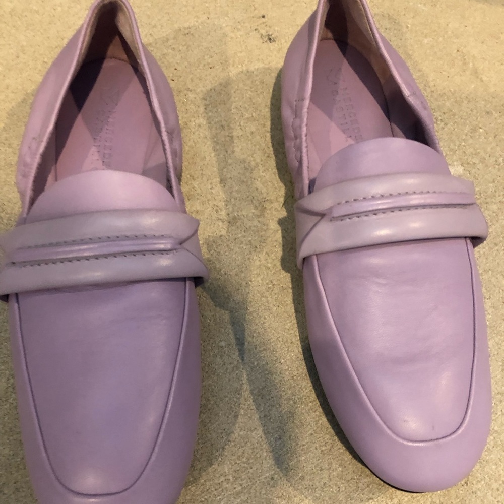 Mercedes Castillo Womens Sz 5 Erin Loafer Flats Lavender Purple Leather Slip On